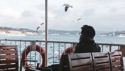 开云电竞登录入口-新星崛起！年轻球员在德甲赛场大放异彩，德甲球员年龄限制